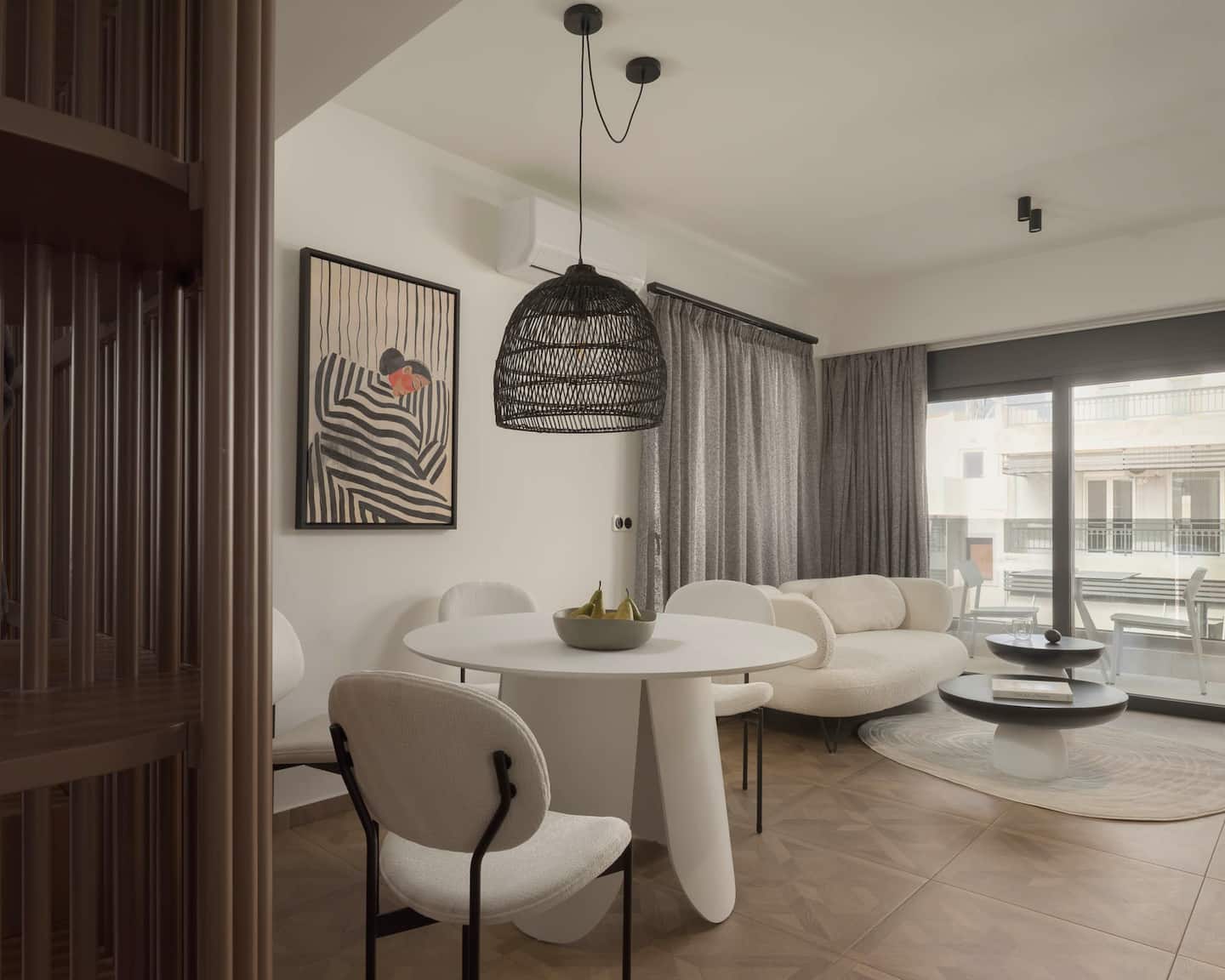 Junior Suite with Side Sea View